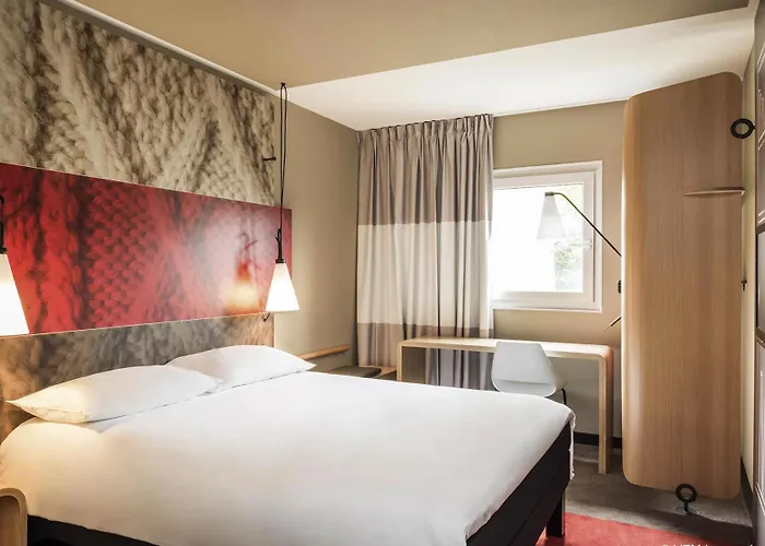 Ibis Canal Saint MartinHotel Pas Cher Paris